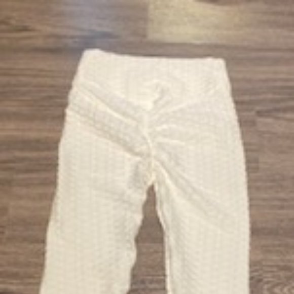 3 Pairs of BomButt Leggings, Size Small - Picture 5 of 9